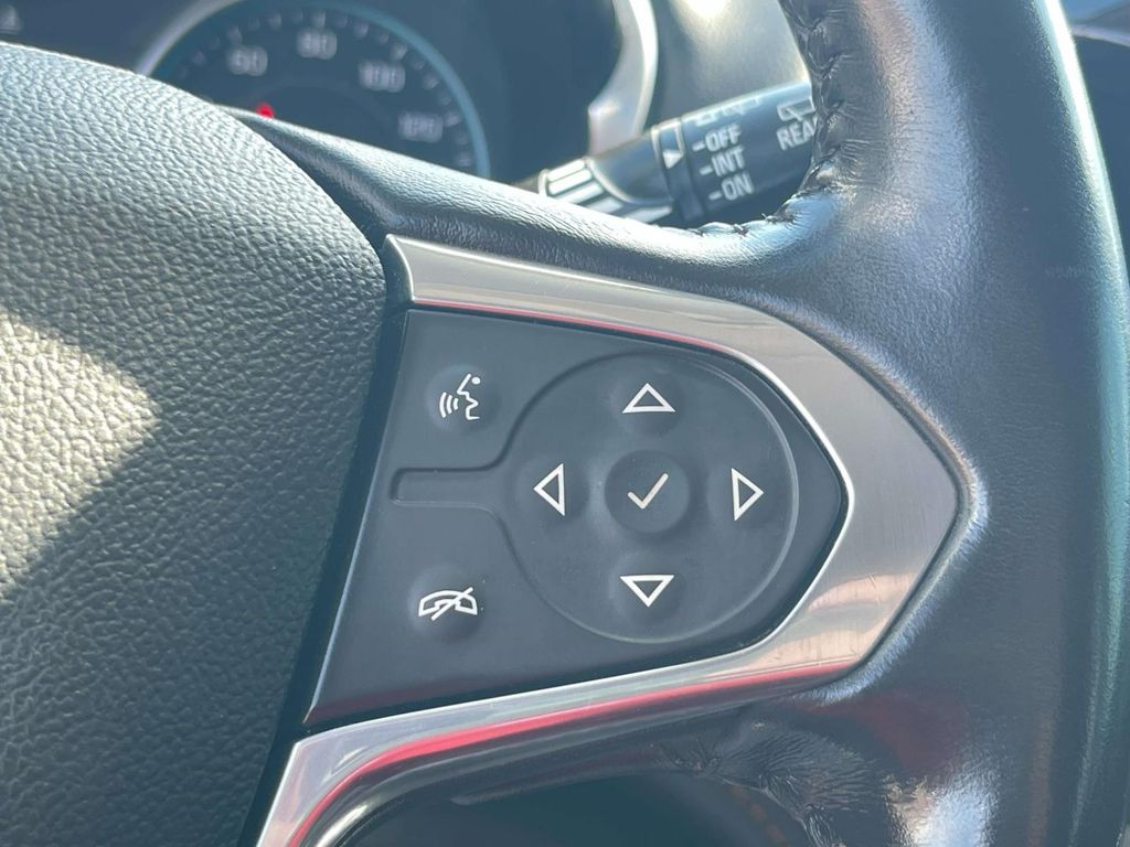 Used 2020 Chevrolet Traverse SUV