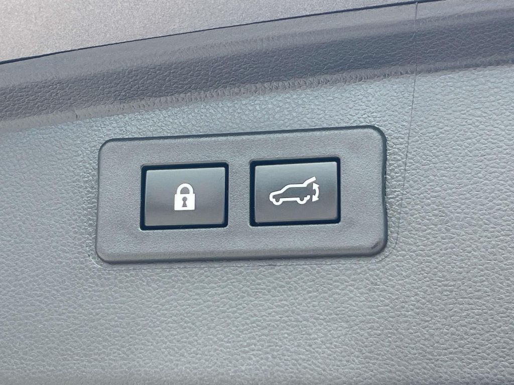Used 2023 Subaru Outback SUV