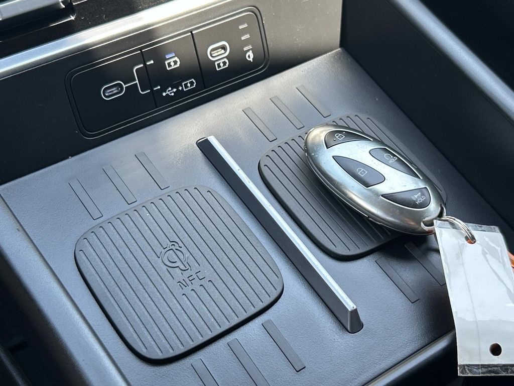 2025 Hyundai Santa Fe SEL - Photo 36