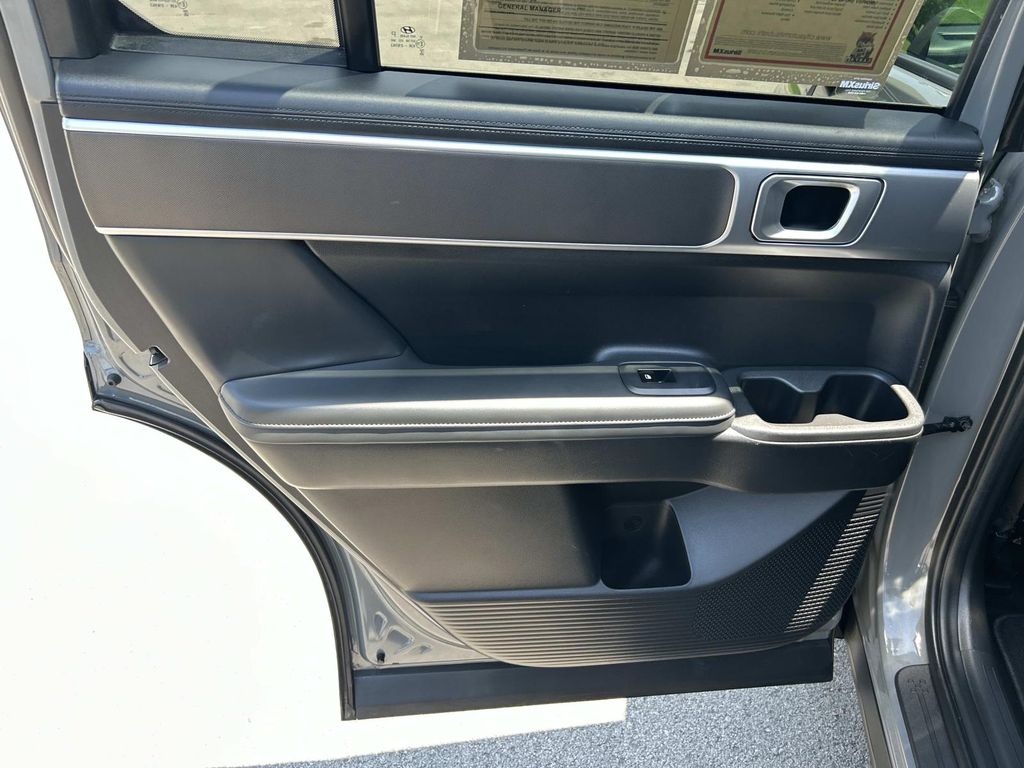 2025 Hyundai Santa Fe SEL - Photo 27