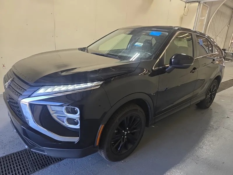 2024 Mitsubishi Eclipse Cross's photo