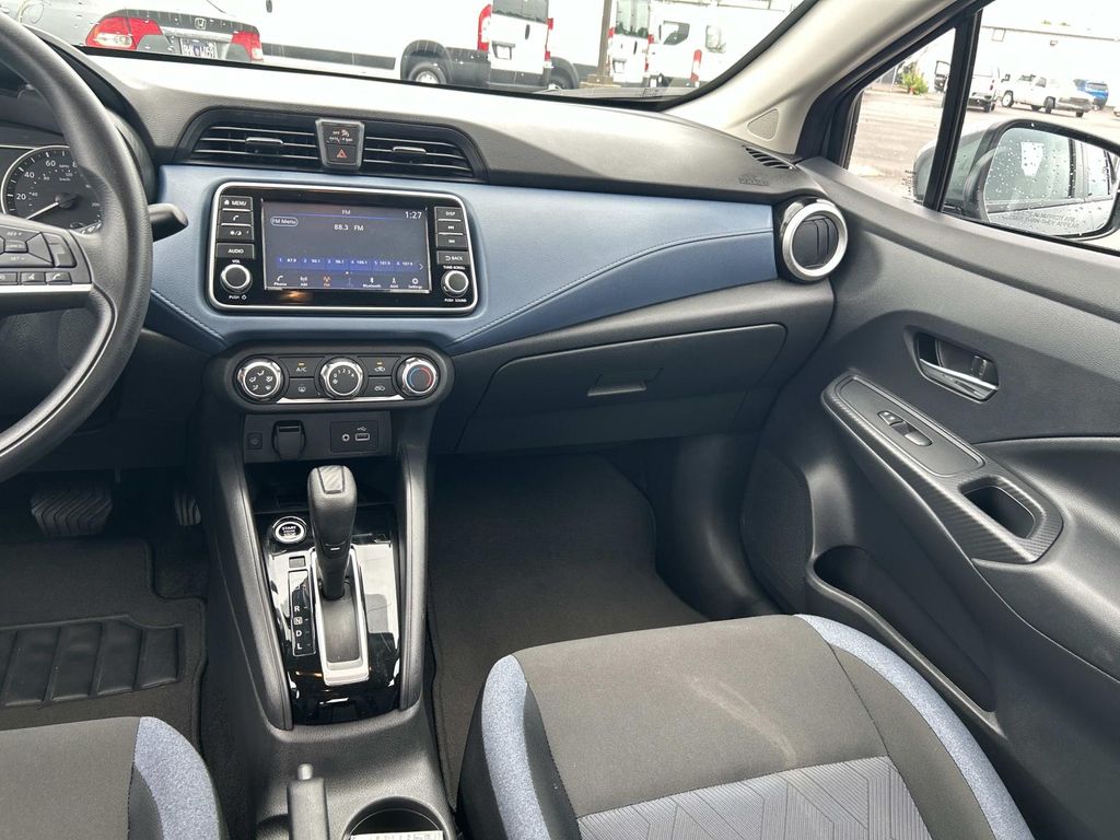 Used 2025 Nissan Versa Sedan