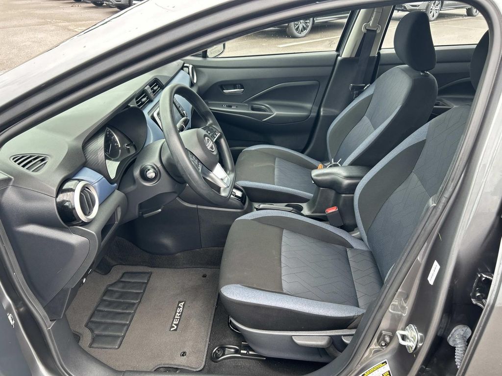Used 2025 Nissan Versa Sedan