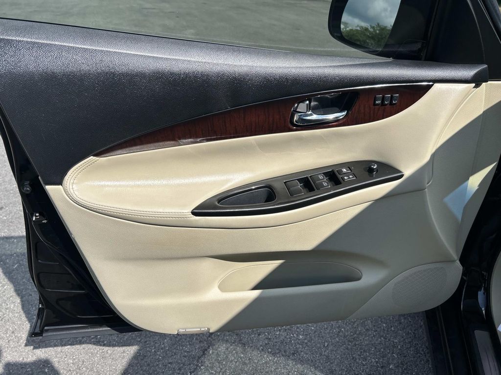 Used 2016 Infiniti QX50 SUV
