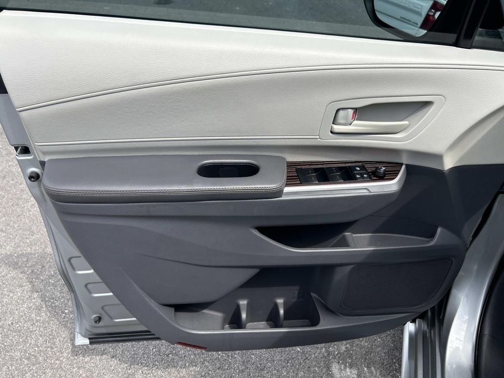 Used 2021 Toyota Sienna Van
