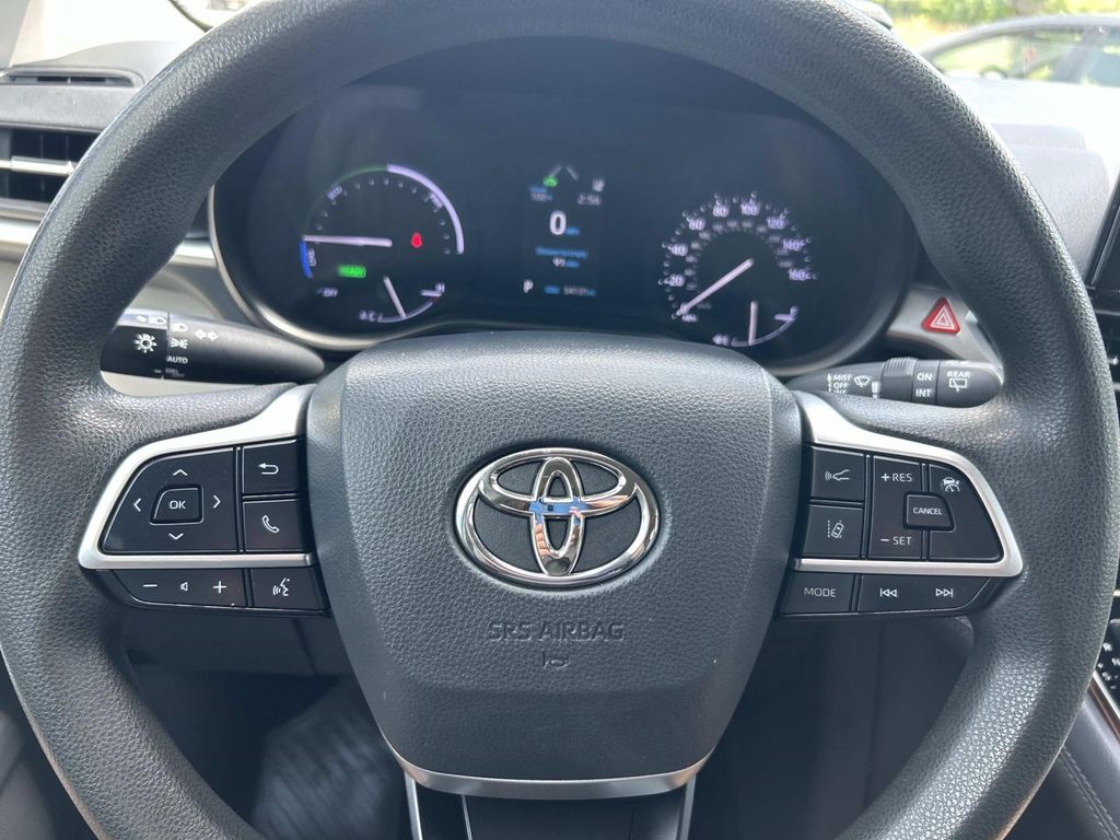 Used 2021 Toyota Sienna Van