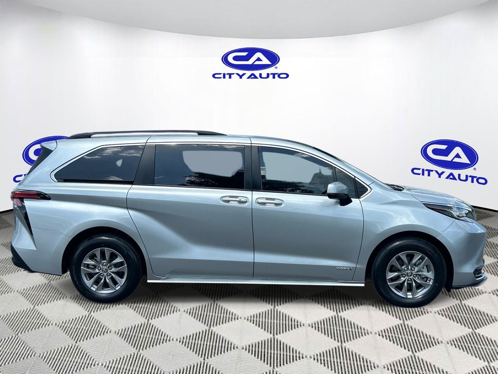 Used 2021 Toyota Sienna Van