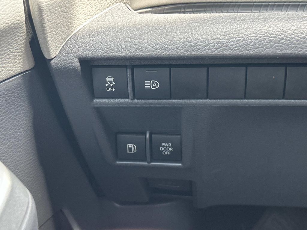 Used 2021 Toyota Sienna Van