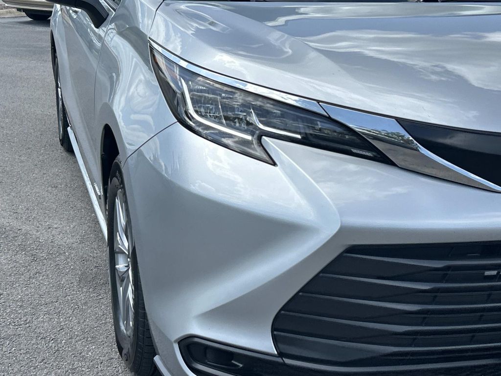 Used 2021 Toyota Sienna Van