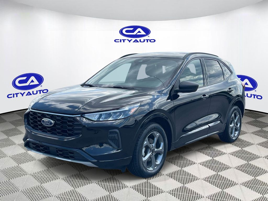 2023 Ford Escape ST-Line - Photo 8