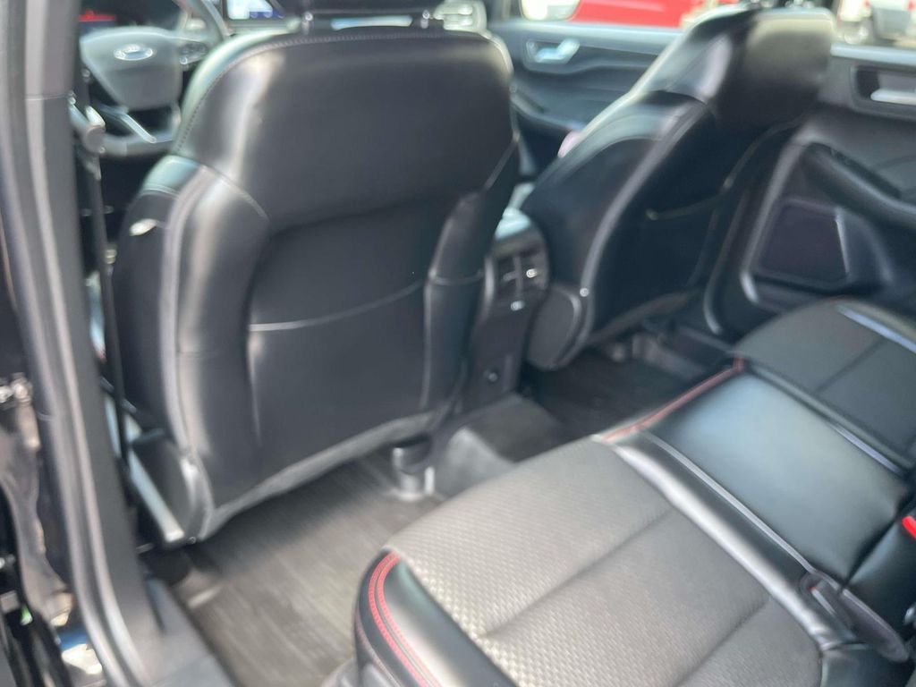 2023 Ford Escape ST-Line - Photo 26
