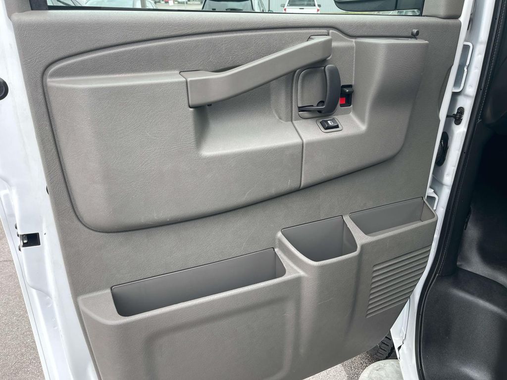 Used 2025 GMC Savana 2500 Van
