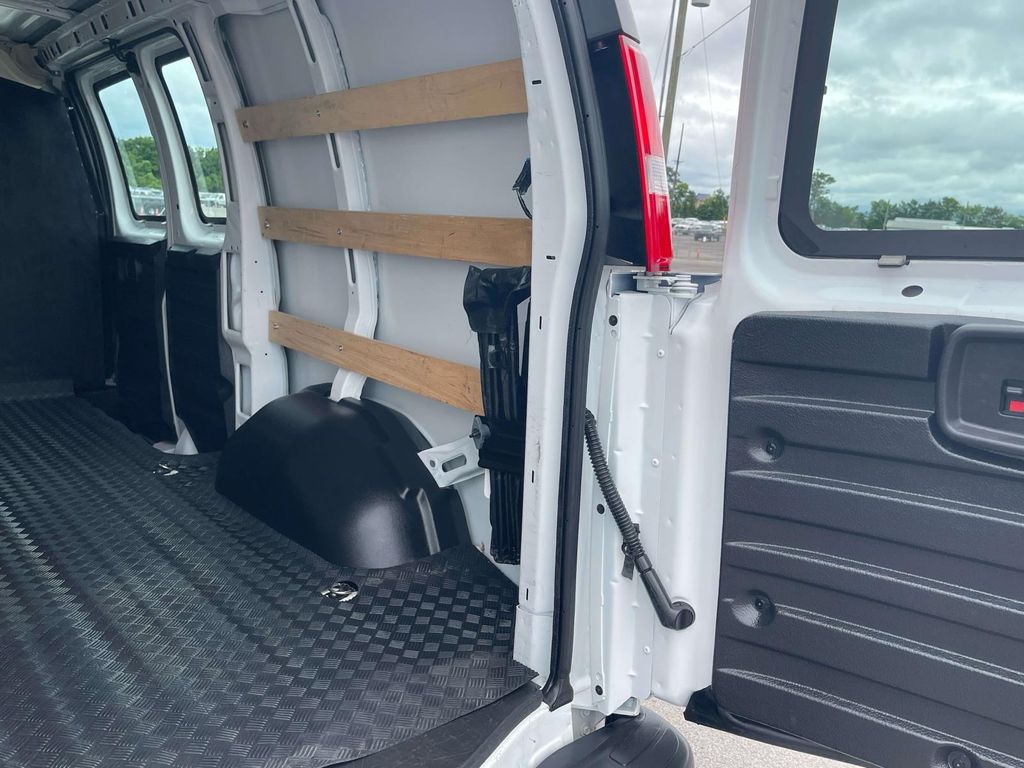 Used 2025 GMC Savana 2500 Van