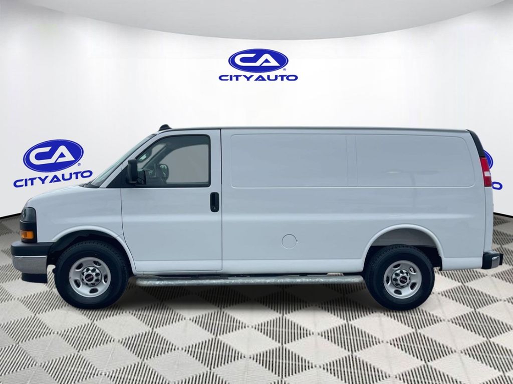 Used 2025 GMC Savana 2500 Van
