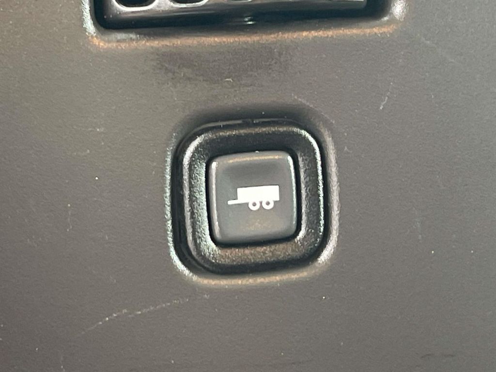 Used 2025 GMC Savana 2500 Van