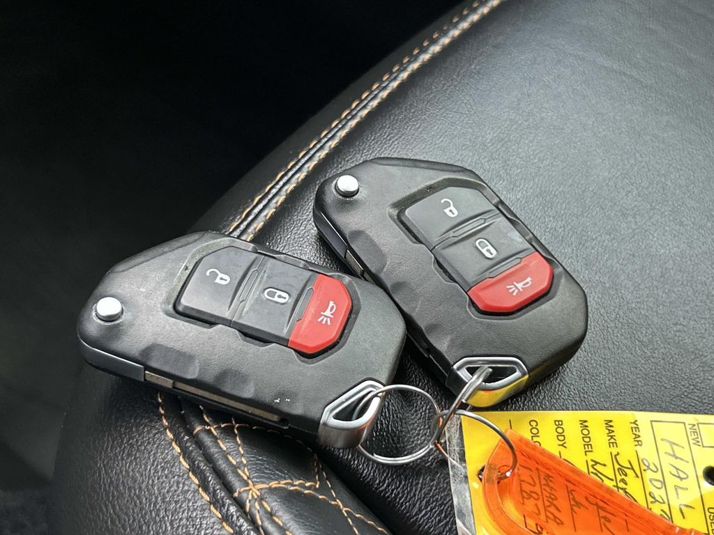 Used 2023 Jeep Wrangler 4xe SUV