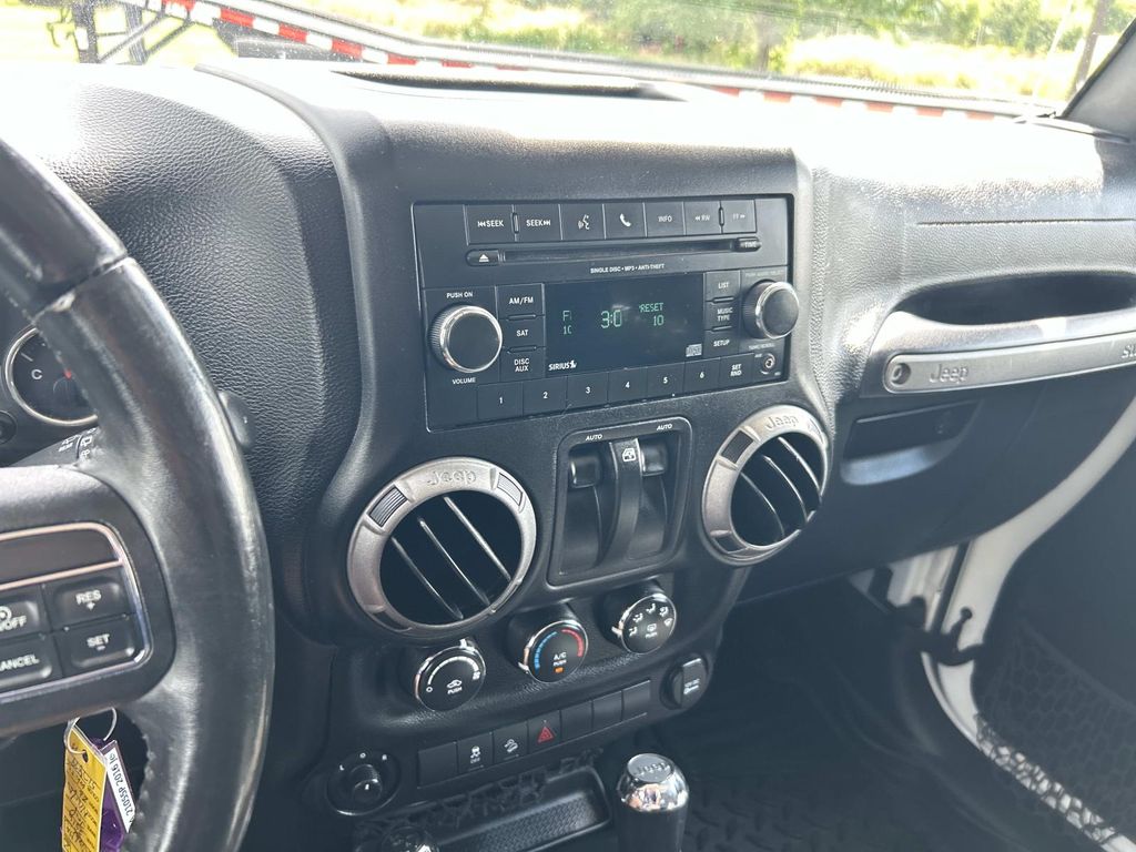 Used 2016 Jeep Wrangler SUV