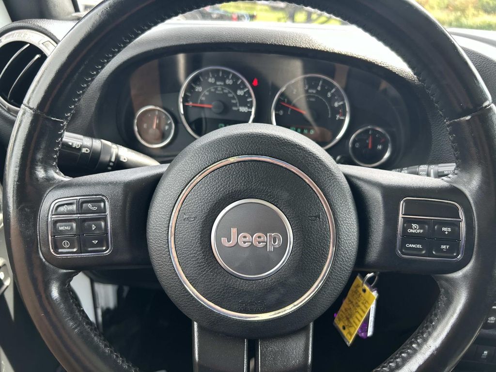 Used 2016 Jeep Wrangler SUV