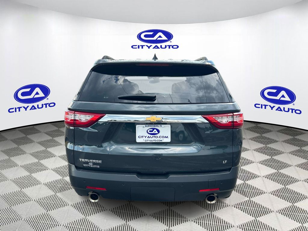 Used 2021 Chevrolet Traverse SUV