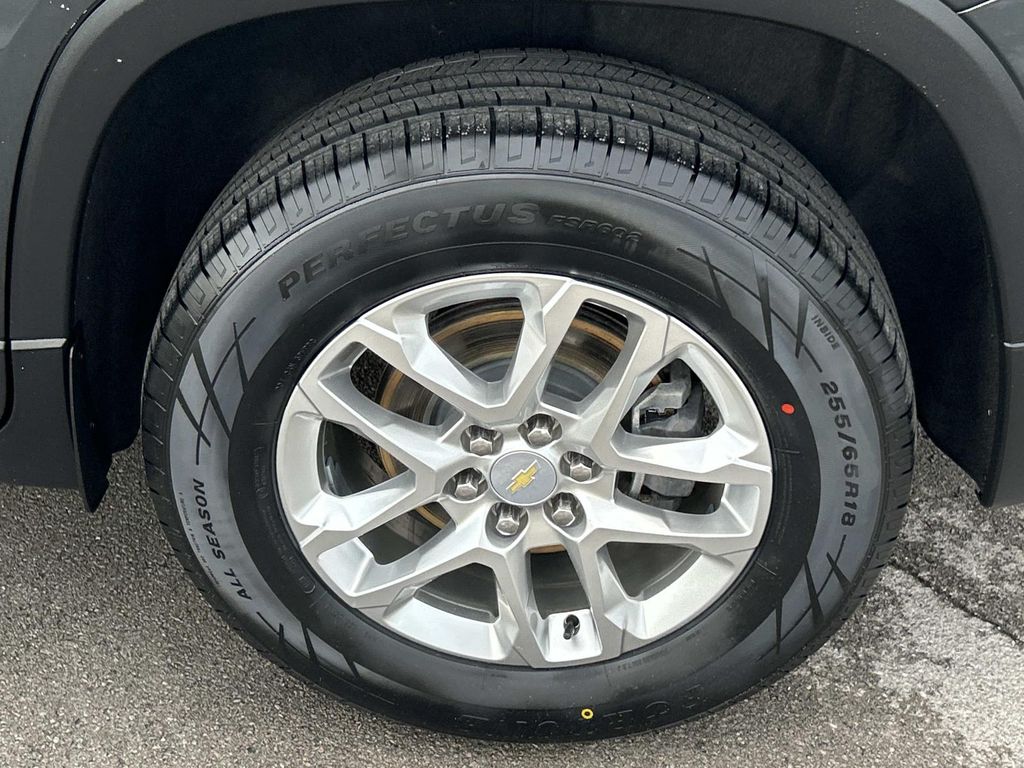 Used 2021 Chevrolet Traverse SUV