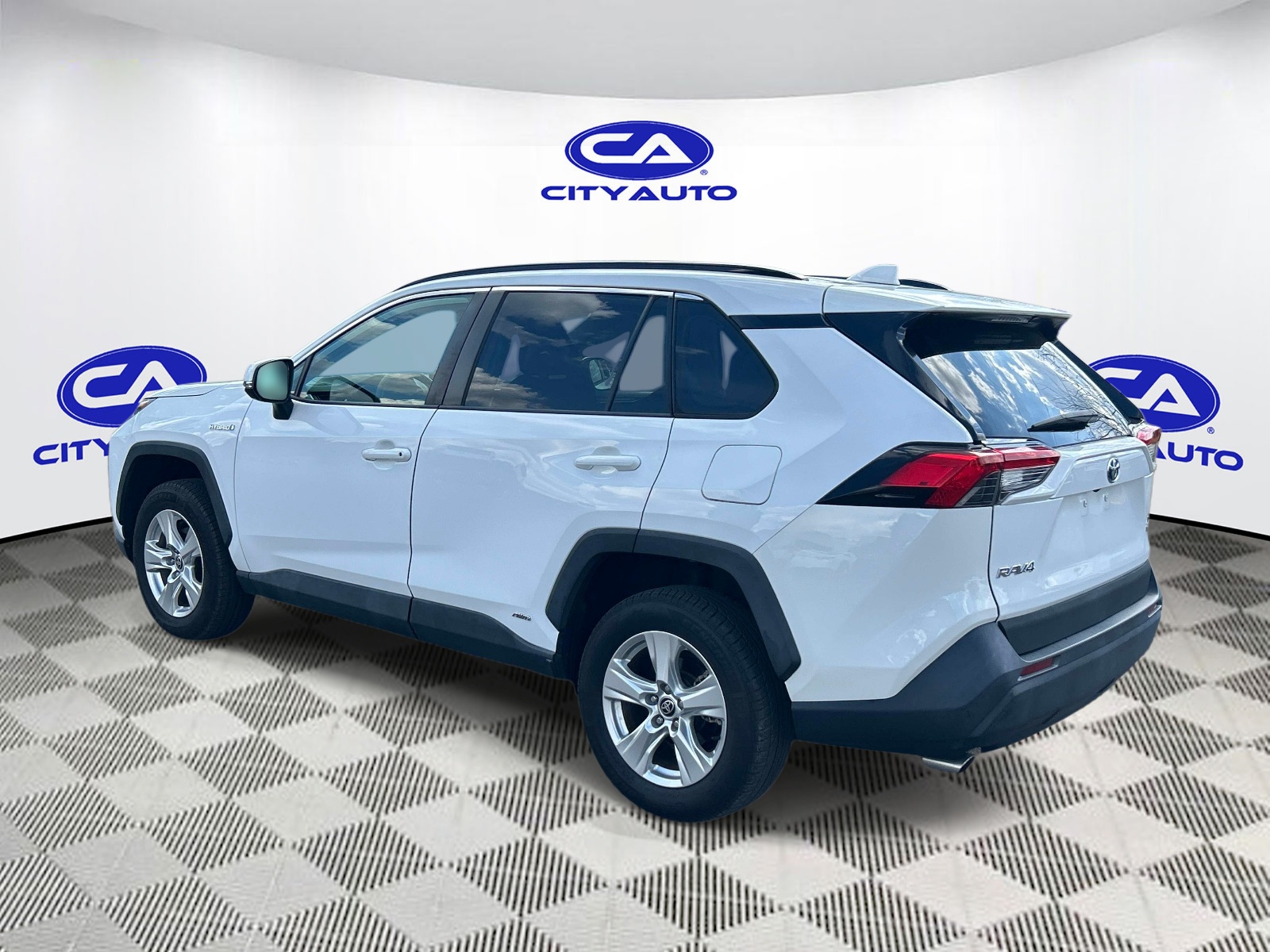 Used 2021 Toyota RAV4 SUV