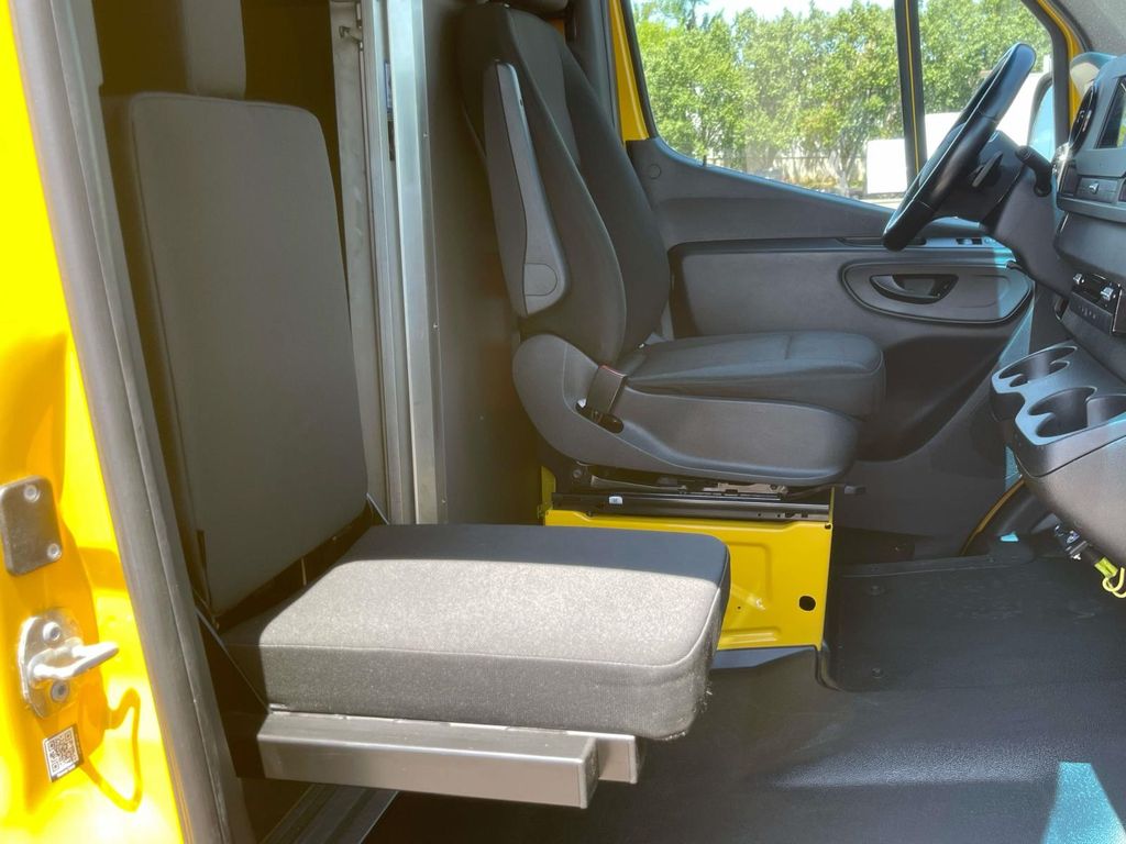 Used 2021 Mercedes-benz Sprinter 2500 Van