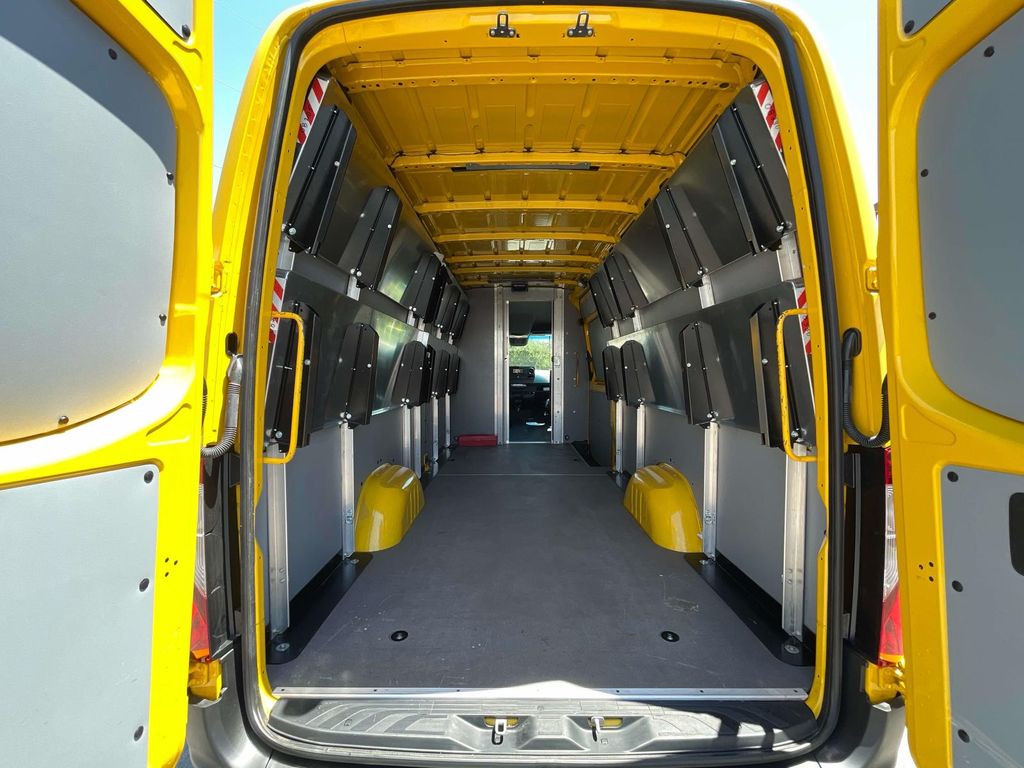 Used 2021 Mercedes-benz Sprinter 2500 Van