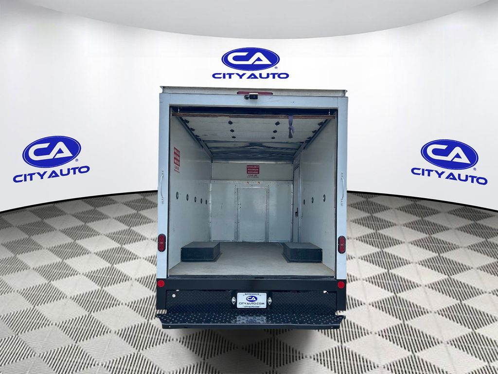 Used 2022 Ford Transit Cutaway T-350HD Sedan