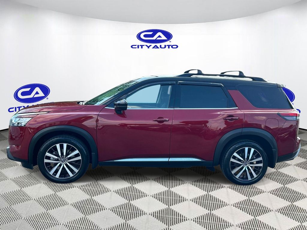 Vehicle photo 7