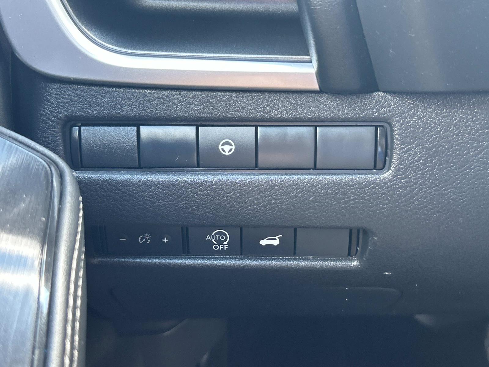 Used 2023 Nissan Rogue SUV