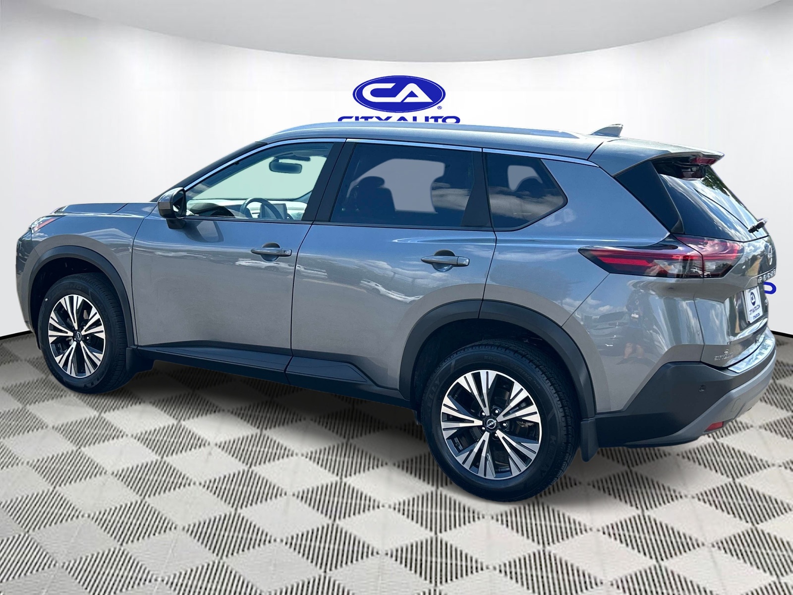 Used 2023 Nissan Rogue SUV