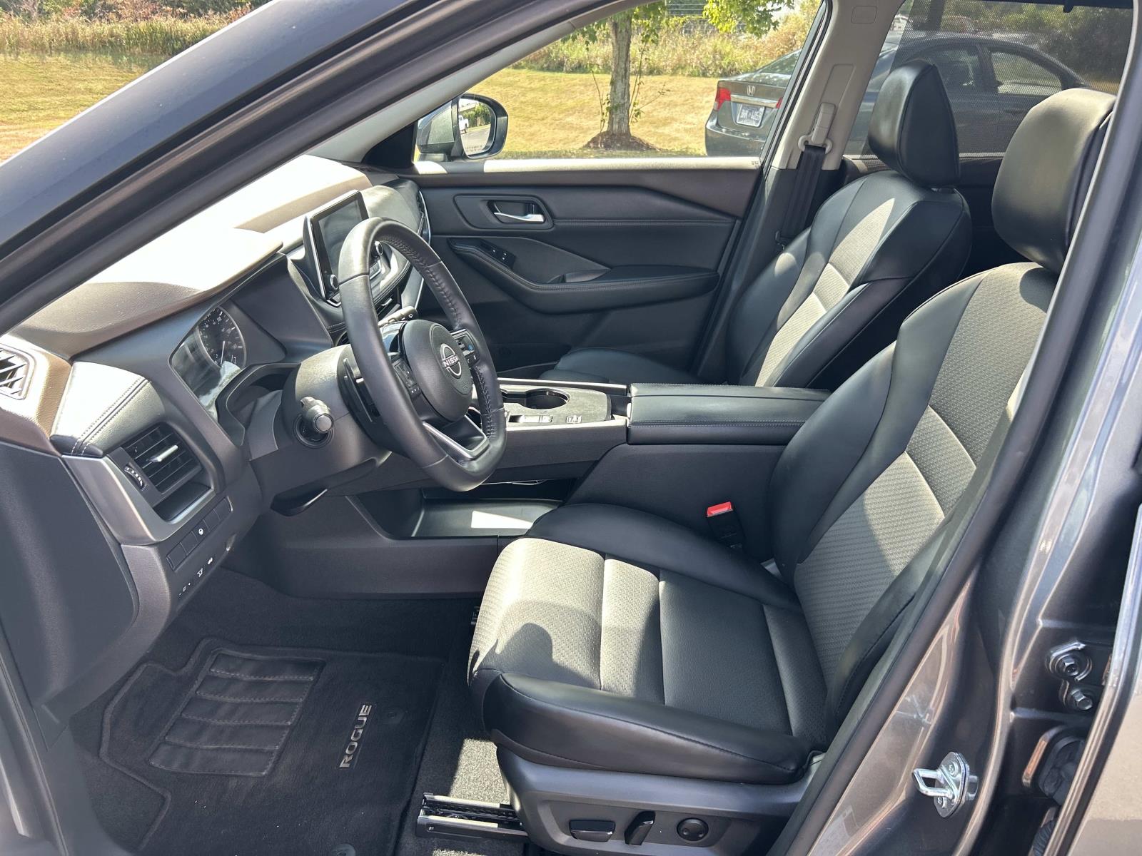 Used 2023 Nissan Rogue SUV