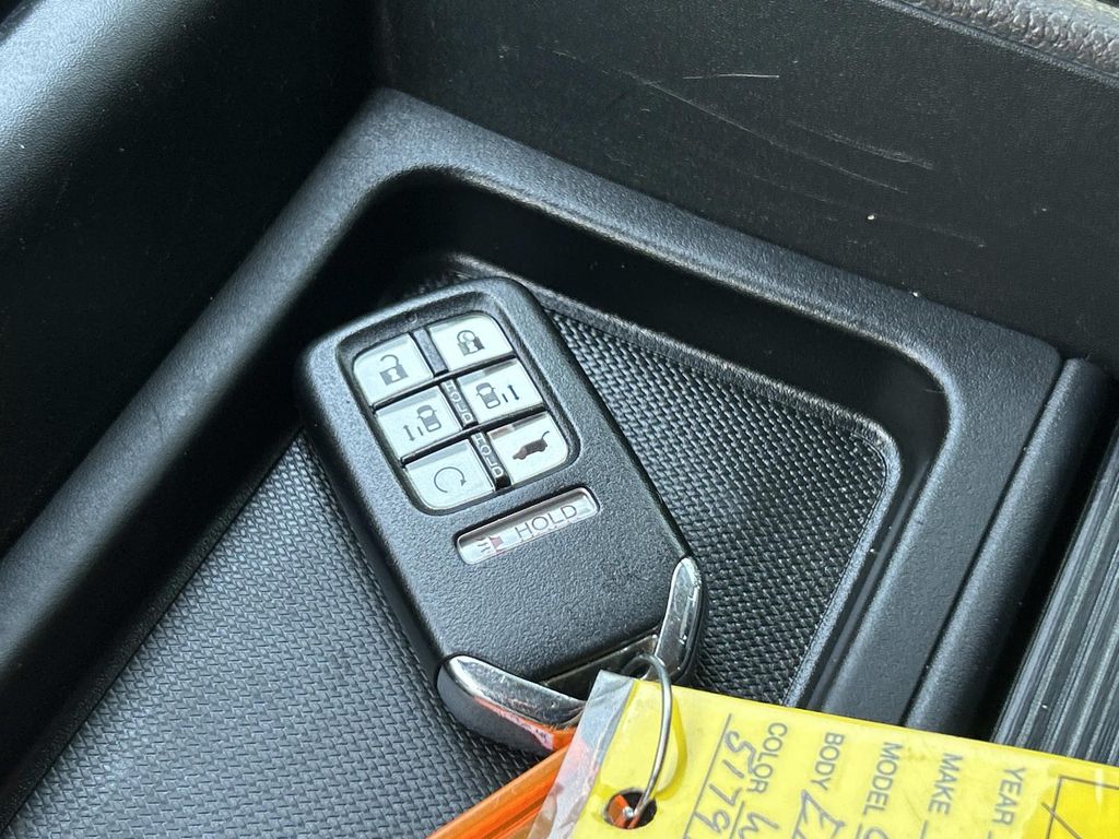 Used 2020 Honda Odyssey Van