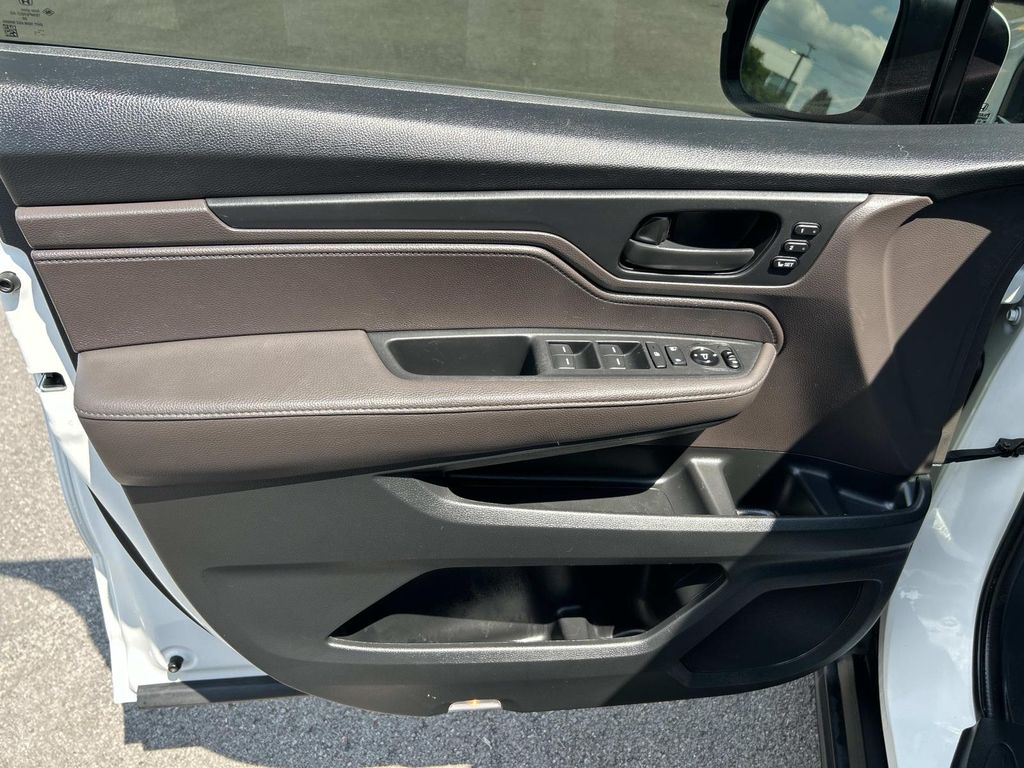 Used 2020 Honda Odyssey Van
