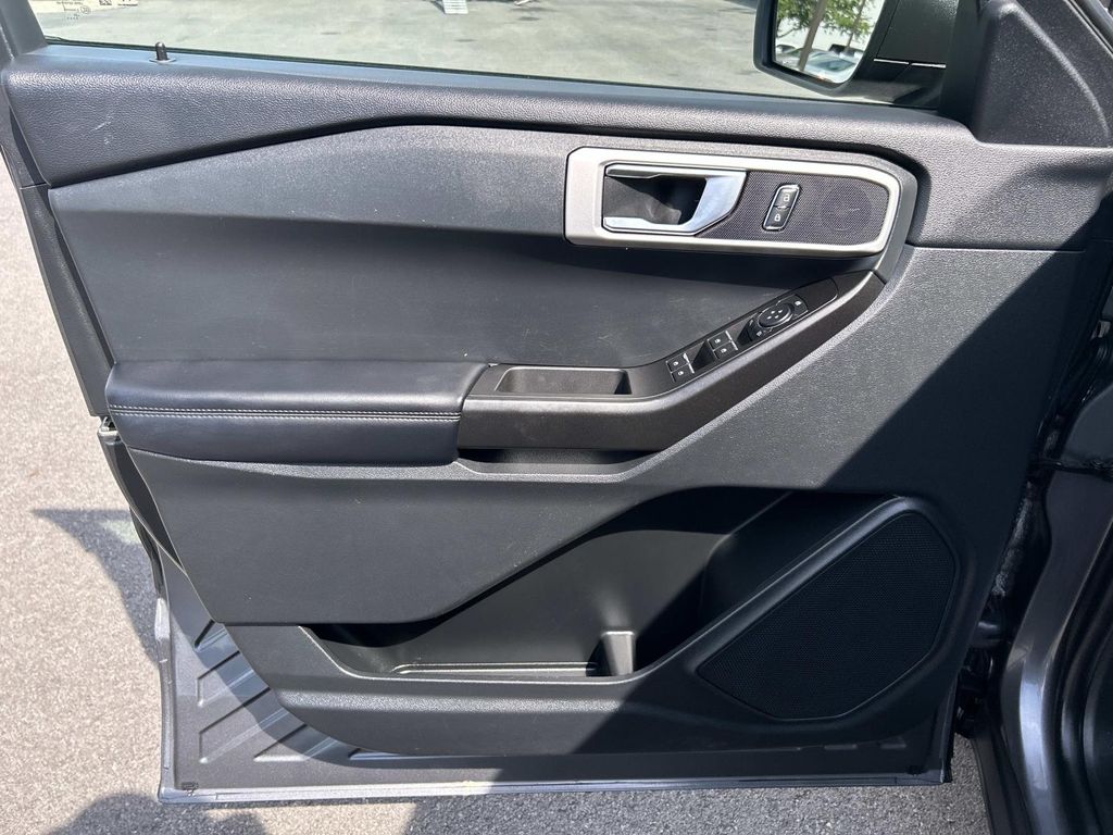 Used 2021 Ford Explorer SUV