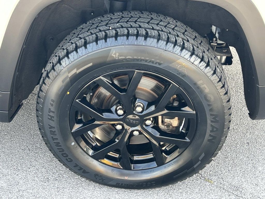 Used 2023 Jeep Grand Cherokee L SUV