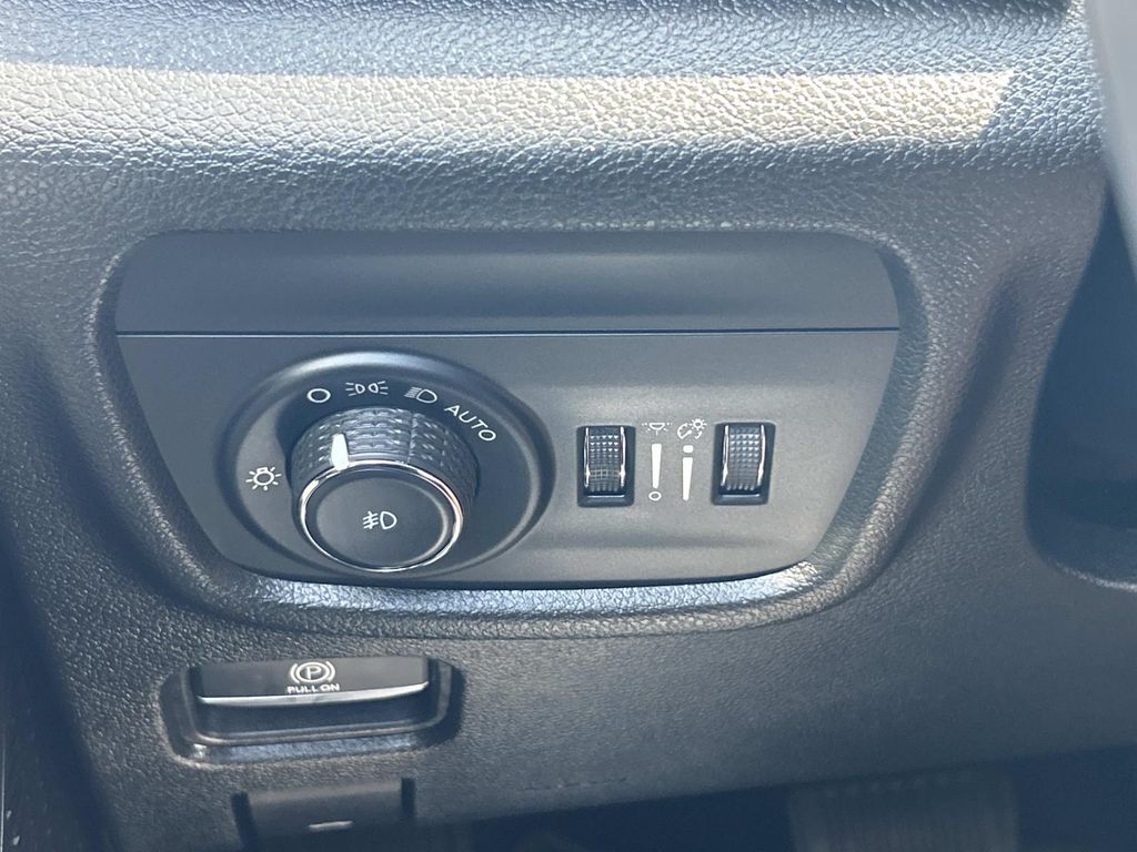 Used 2023 Jeep Grand Cherokee L SUV