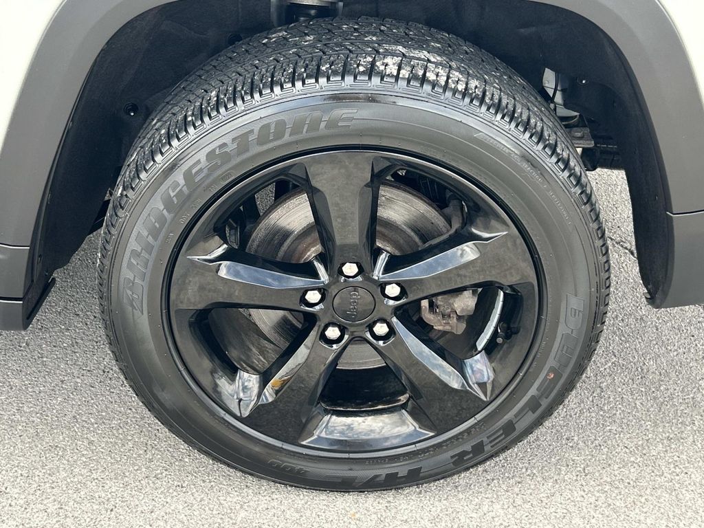 Used 2023 Jeep Grand Cherokee L SUV