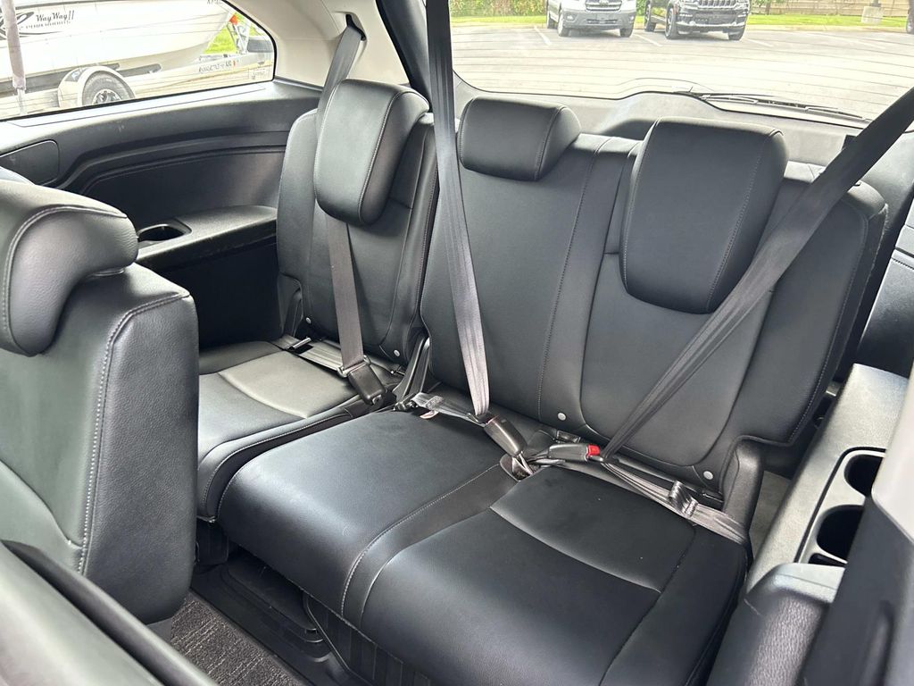 Used 2025 Honda Odyssey Van