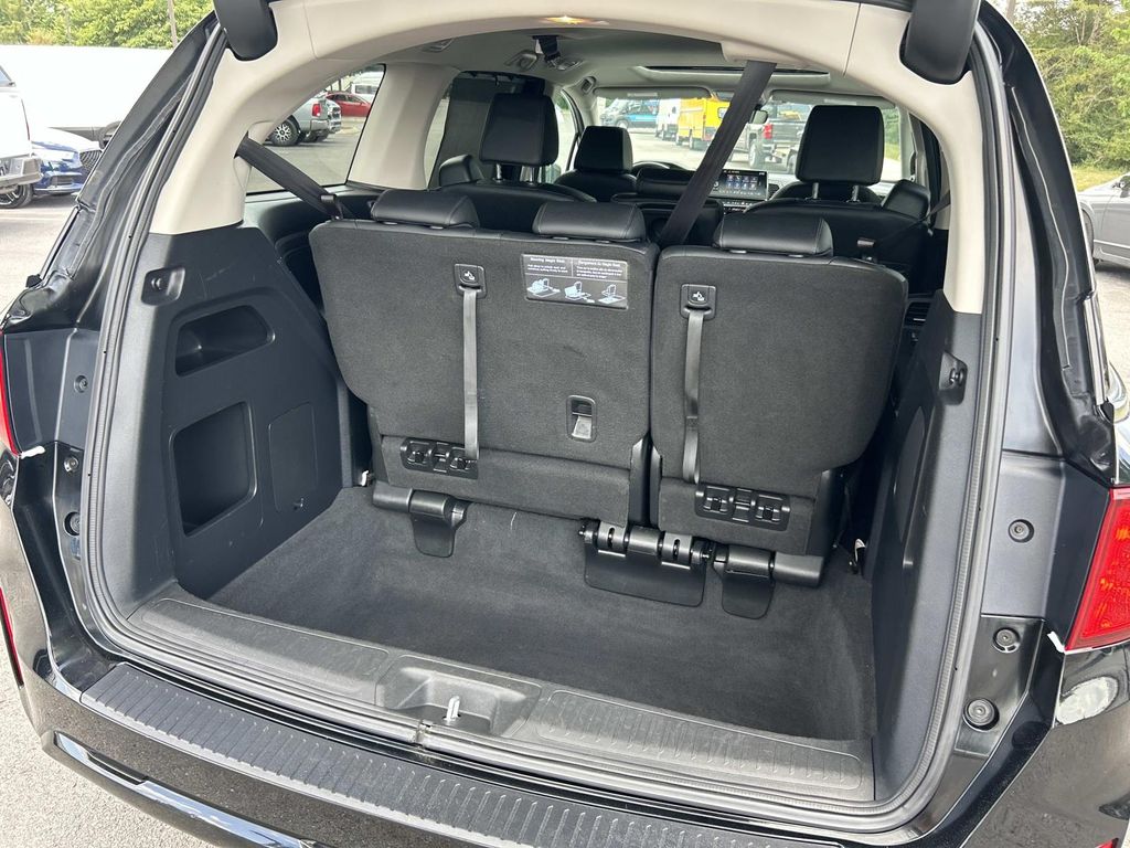 Used 2025 Honda Odyssey Van