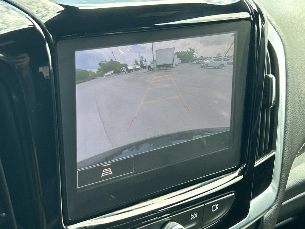 Used 2022 Chevrolet Traverse SUV