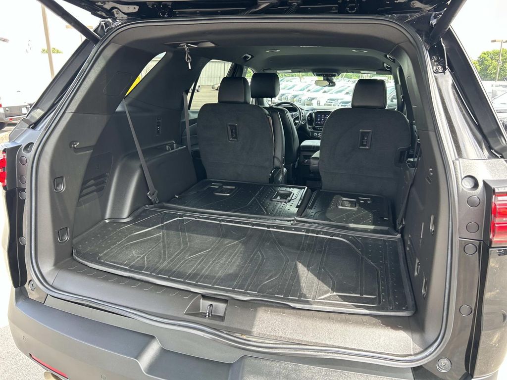 Used 2022 Chevrolet Traverse SUV