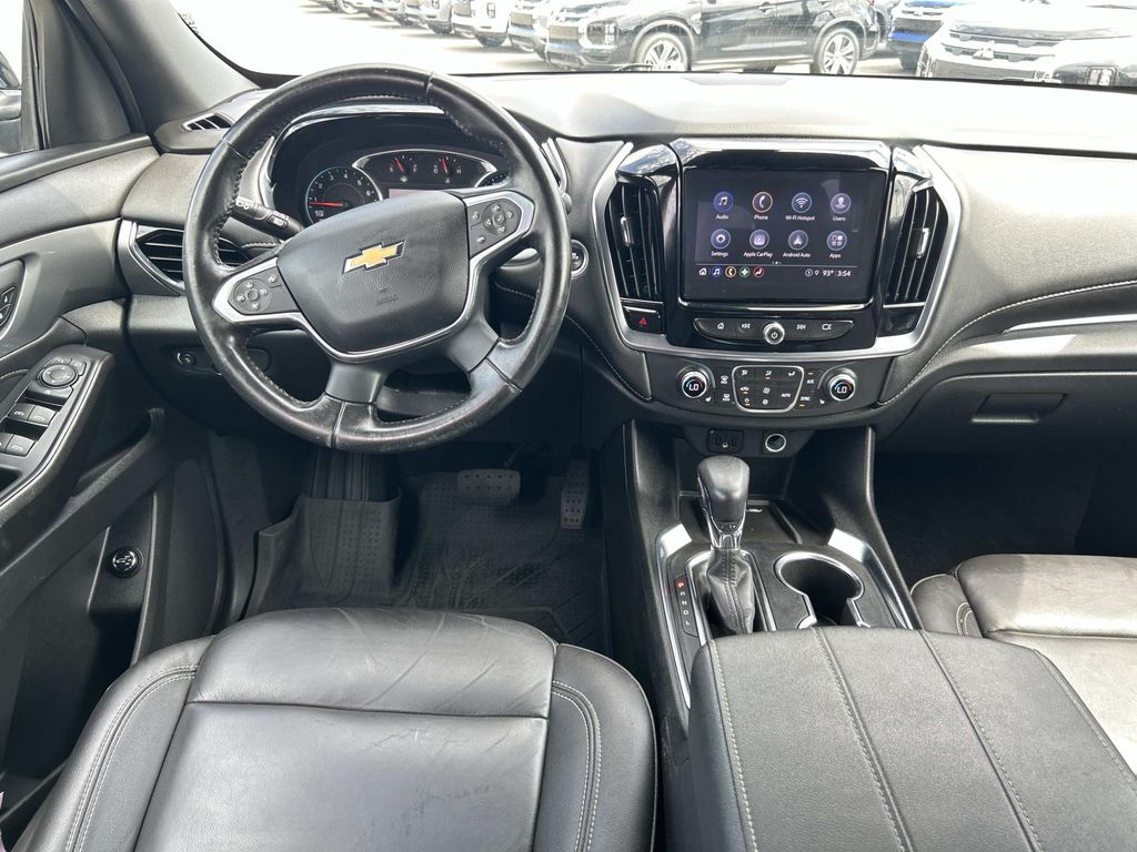 Used 2022 Chevrolet Traverse SUV