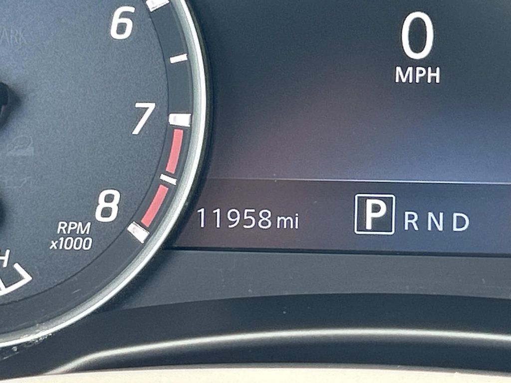 Vehicle photo 41
