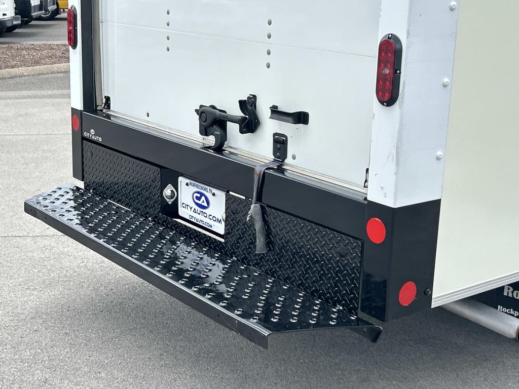 Used 2022 Ford Transit Cutaway T-350HD Truck