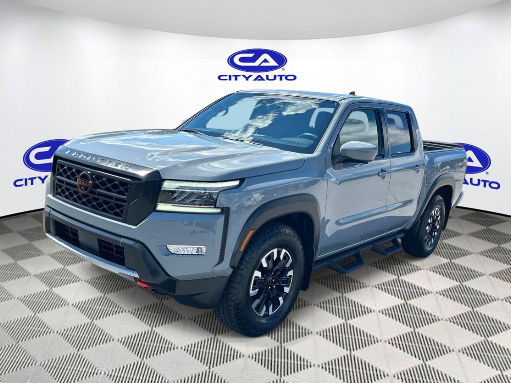 Vehicle photo 8