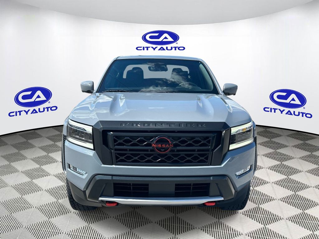 Vehicle photo 10