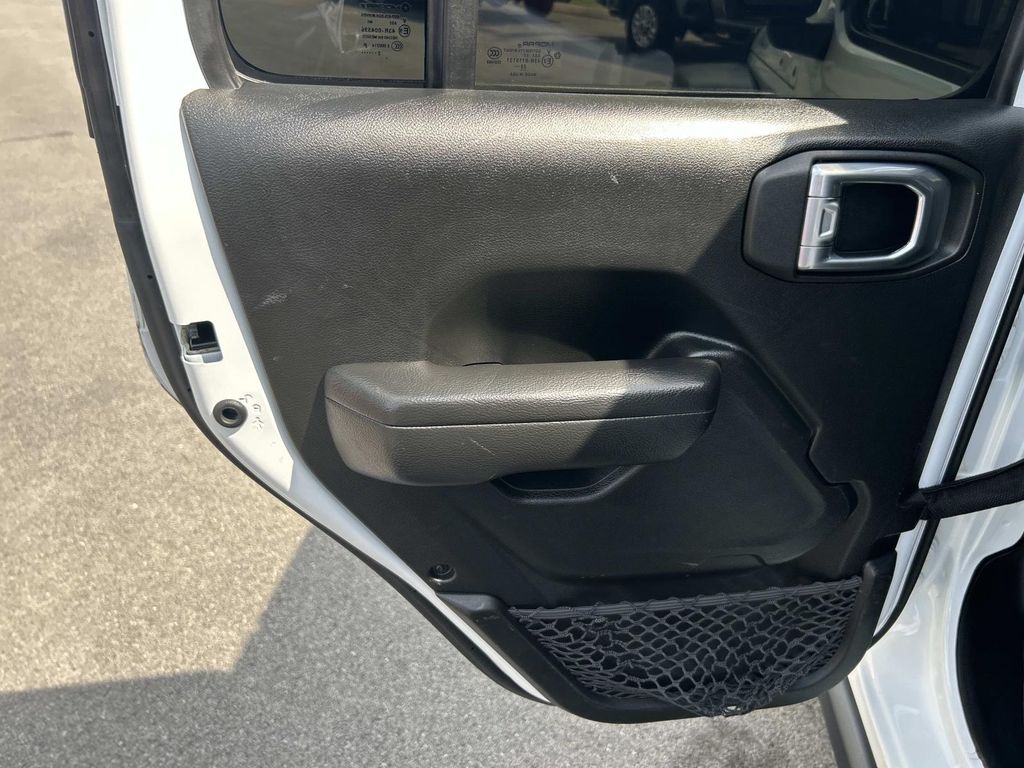 Used 2023 Jeep Wrangler SUV
