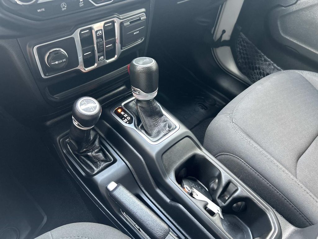 Used 2023 Jeep Wrangler SUV