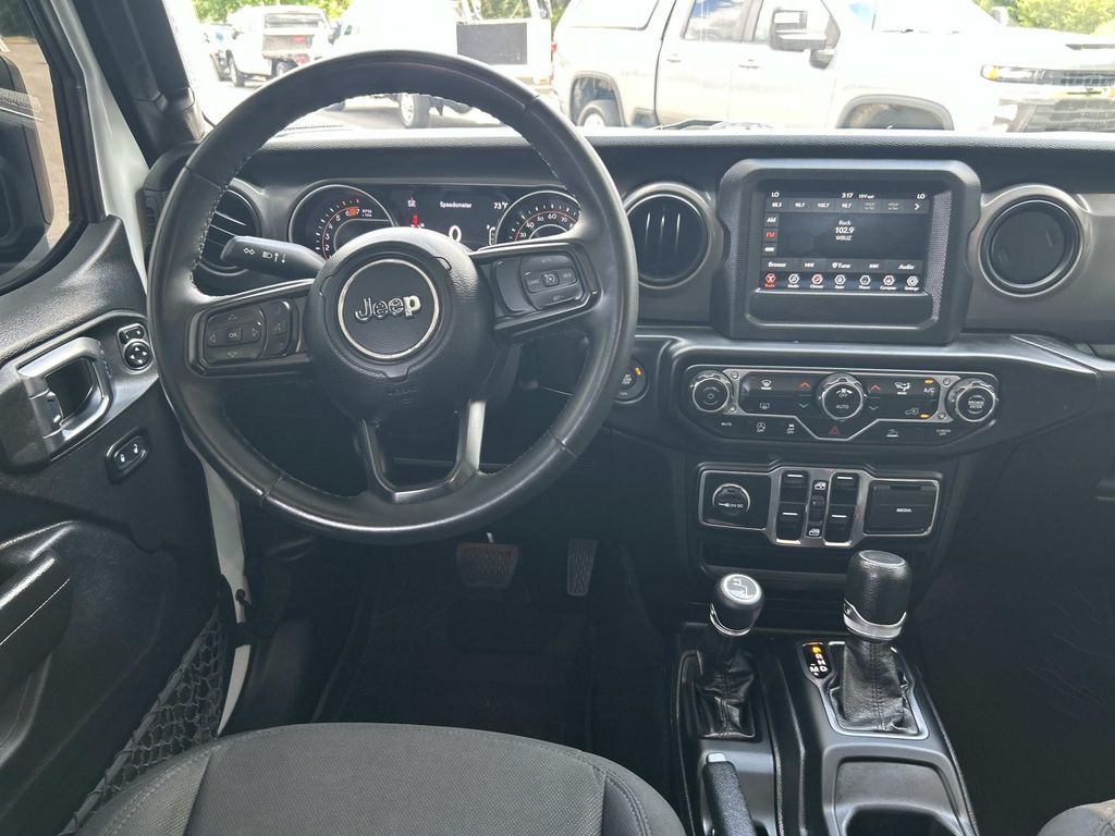 Used 2023 Jeep Wrangler SUV